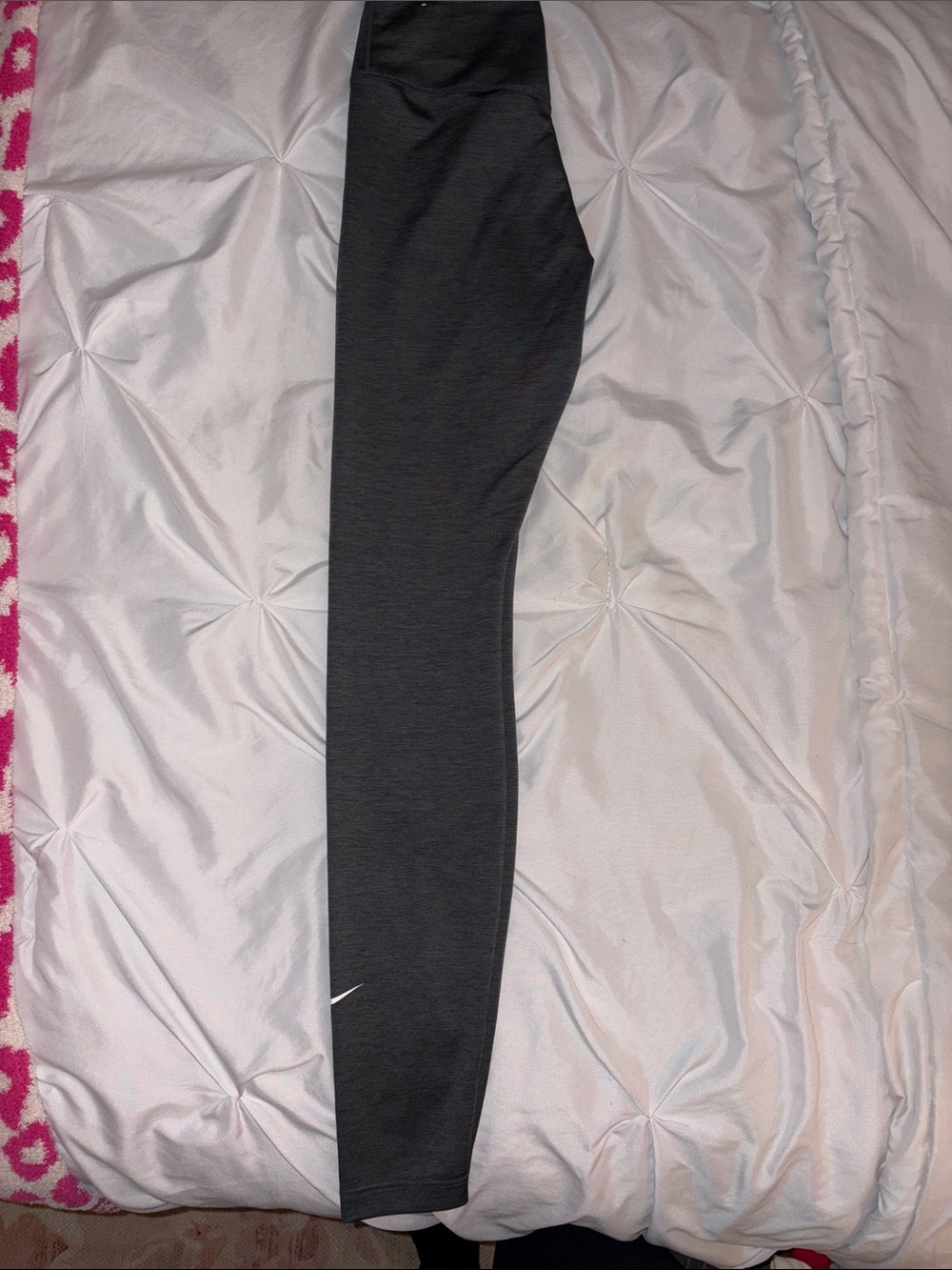 Nike Women’s Dark Gray Athletic Leggings - Picture 5 of 6